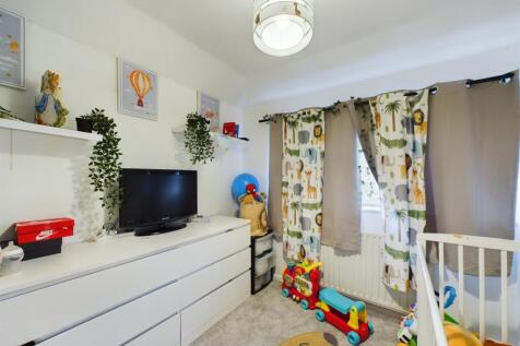 CAM01909G0-PR0108-STILL003