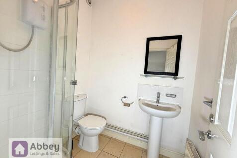 1st Floor Shower Room