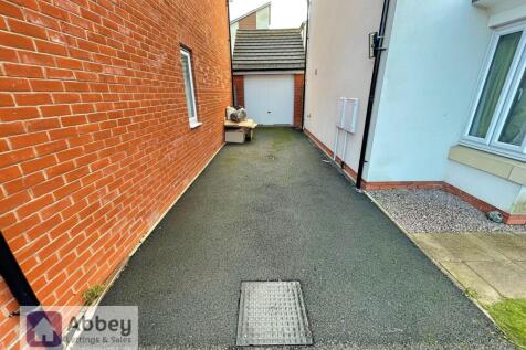 Driveway &amp; Garage