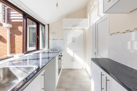 A01 - Curlew, Kingswear, Longford Cottage, Priory 