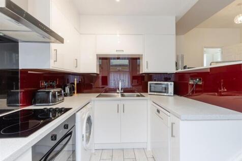 A06 - Flat 6 Raleigh Apartment Raleigh Street Dart