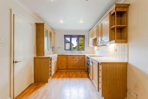 A12 - 64 Seymour Drive Dartmouth - 251010.jpg