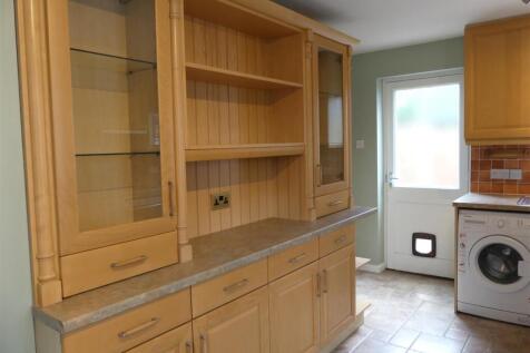 kitchen 2.JPG