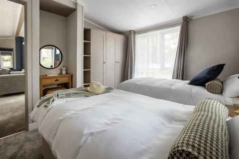 16 - Victory Parkview.jpg