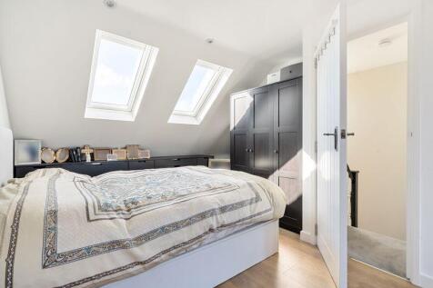 Bedroom/Loft
