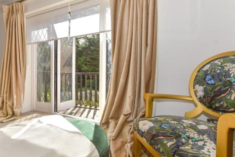 Internal Lifestyle Photograph