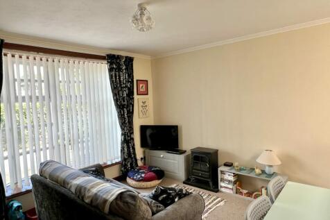 1 Tanpits Lane, Kirkcudbright - Williamson and Hen