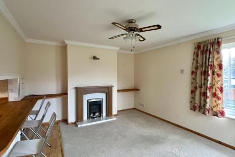 Linnhe, Barrhill Road, Dalbeattie - Williamson and