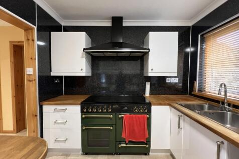 Linnhe, Barrhill Road, Dalbeattie - Williamson and
