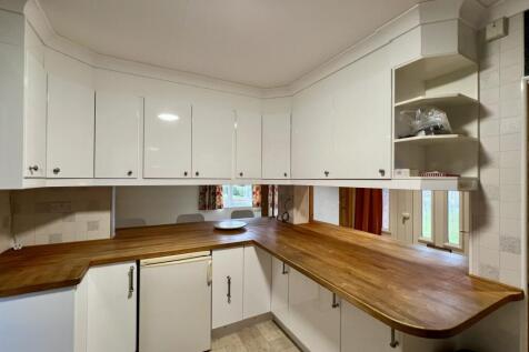 Linnhe, Barrhill Road, Dalbeattie - Williamson and
