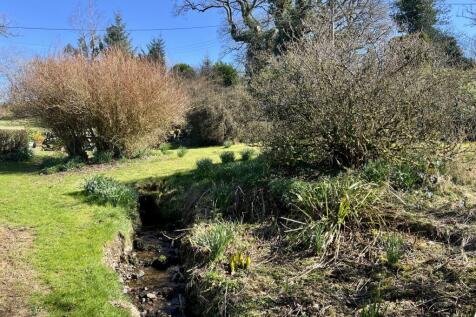 Mavis Grove, Balmaclellan, Castle Douglas - Willia