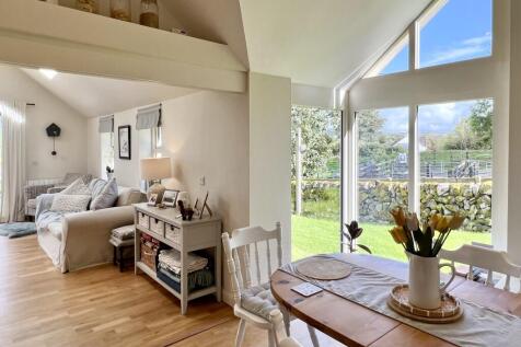 Ironmacannie Cottage, Hidden Road, Balmaclellan - 