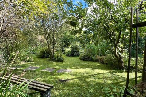 Apple Cottage, 16 Bladnoch - Williamson and Henry