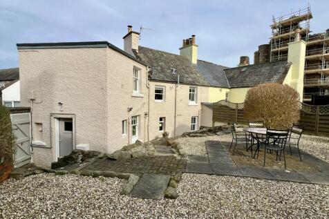 Dirrydan, 3 Castle Bank, Kirkcudbright - Williamso