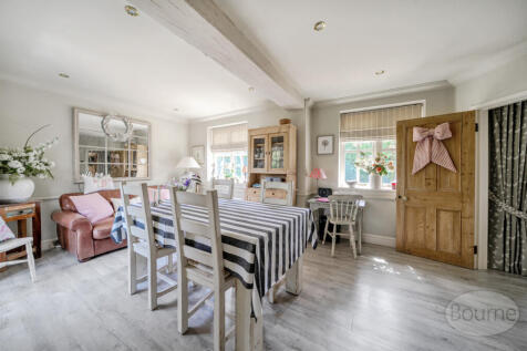 63ec3dd2-9e8b-4d1...