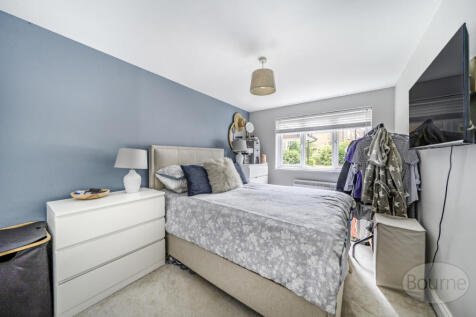 1d84f174-6d29-4c8...