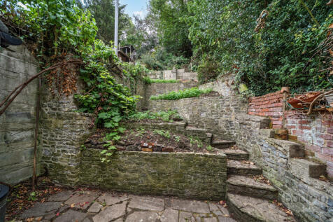 0eb8192a-6d4b-4c7...