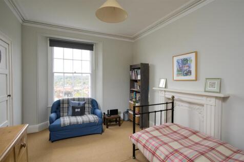 53 Eastfield-19.jpg
