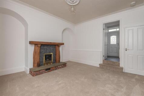 04 - 10 John Street HX4 8AR.jpg