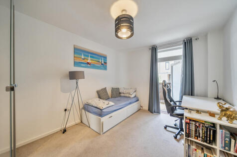 1343605-4-68a7166...