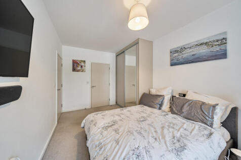 1343605-7-68a7168...