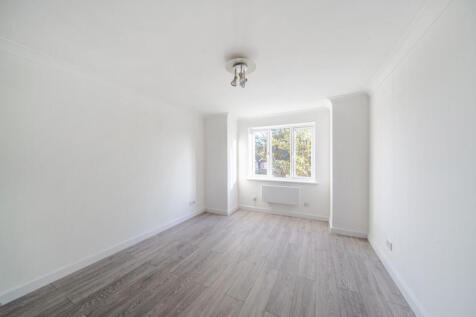 1349482-12-68b9ce...