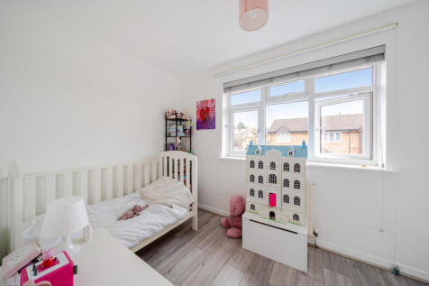 1384301-1-6924318...