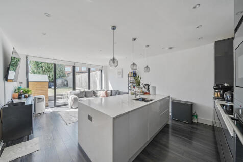 1320590-13-686ce6...