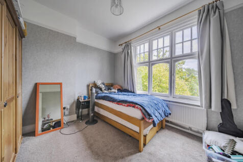 1364094-7-68e6a01...