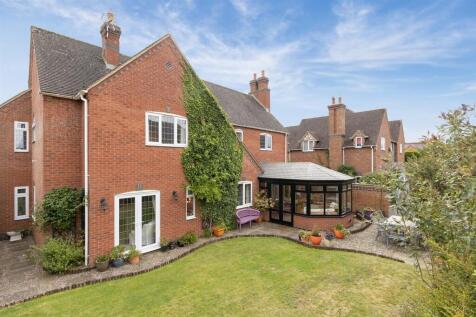 5 Yeomans Keep, Bitteswell