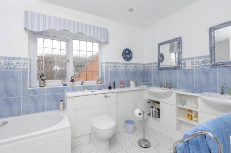 5 Yeomans Keep, Bitteswell