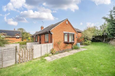 1 Manor Close, Claybrooke Magna