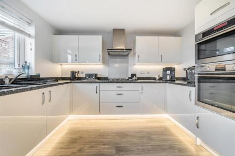 29 Gloster Road (16).jpg