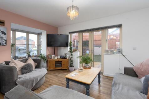 1 Dale Close, Lutterworth