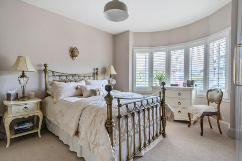 1309824-22-6852ff...