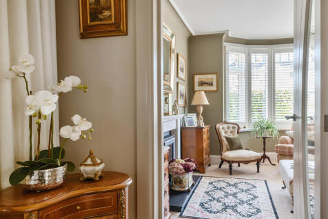 1309824-16-6852fe...