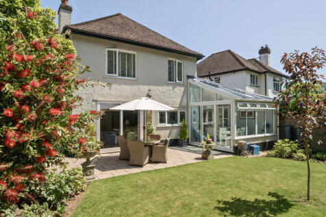 1309824-3-6852fe7...