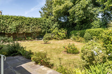 1321190-3-686eabd...