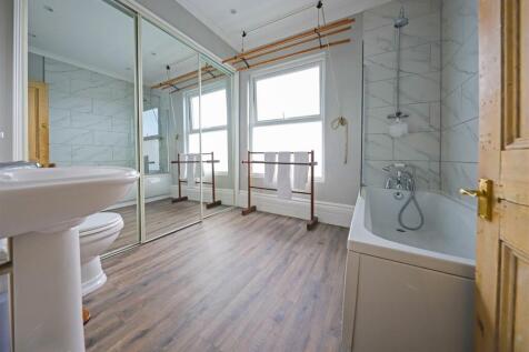 nicholas james ditchling rd en bathroom_.jpg