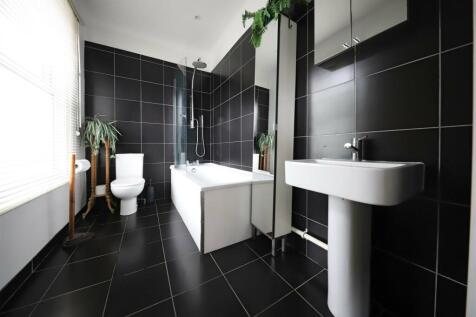 nicholas james ditchling rd en suite_.jpg