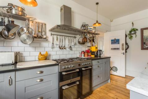 17 Denmark Terrace-23.jpg