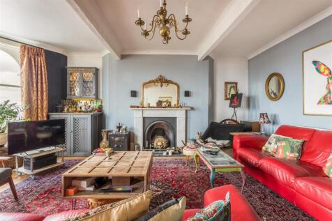 17 Denmark Terrace-17.jpg