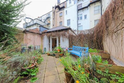 nicholas james brunswick place garden 1.jpg