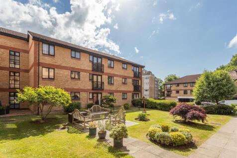 100 Windsor Court-23.jpg