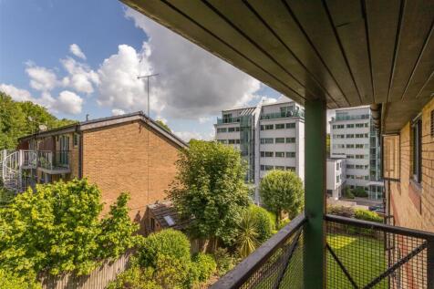 100 Windsor Court-11.jpg