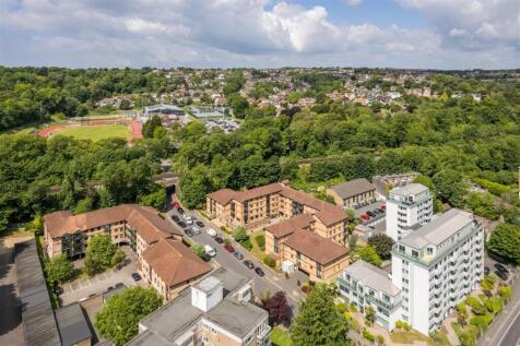 100 Windsor Court-26.jpg