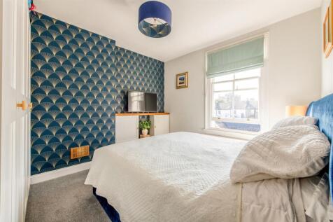 Flat 3, 75 Denmark Villas-22.jpg