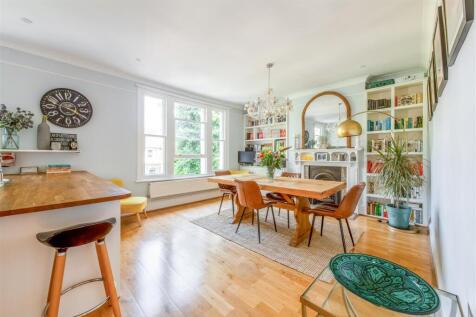 Flat 3, 75 Denmark Villas-3.jpg