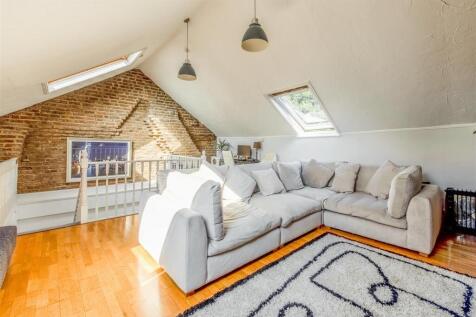 Flat 3, 75 Denmark Villas-17.jpg