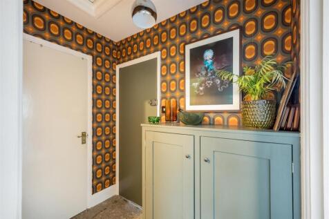 Flat 3, 16 Sillwood Road_8.jpg